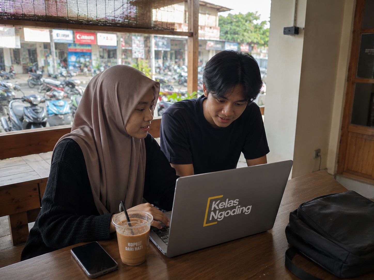 Platform Belajar Coding Interaktif dengan Quiz dan Mentor